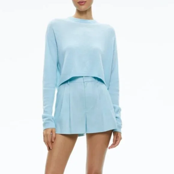 NWT Alice + Olivia Conry Linen Pleated Short In Spring Sky - Picture 1 of 6